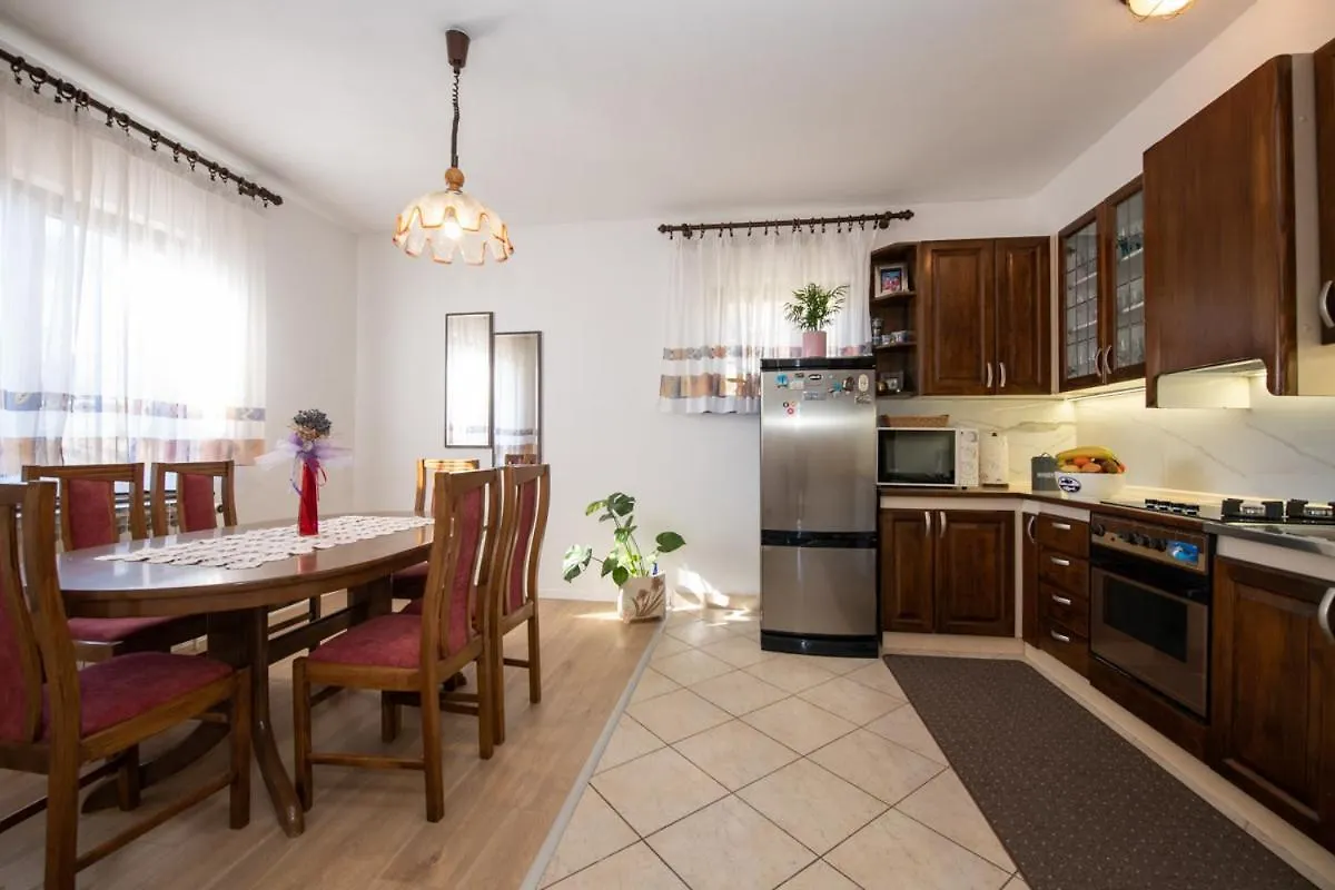 Apartman Elvis Lovran Appartement